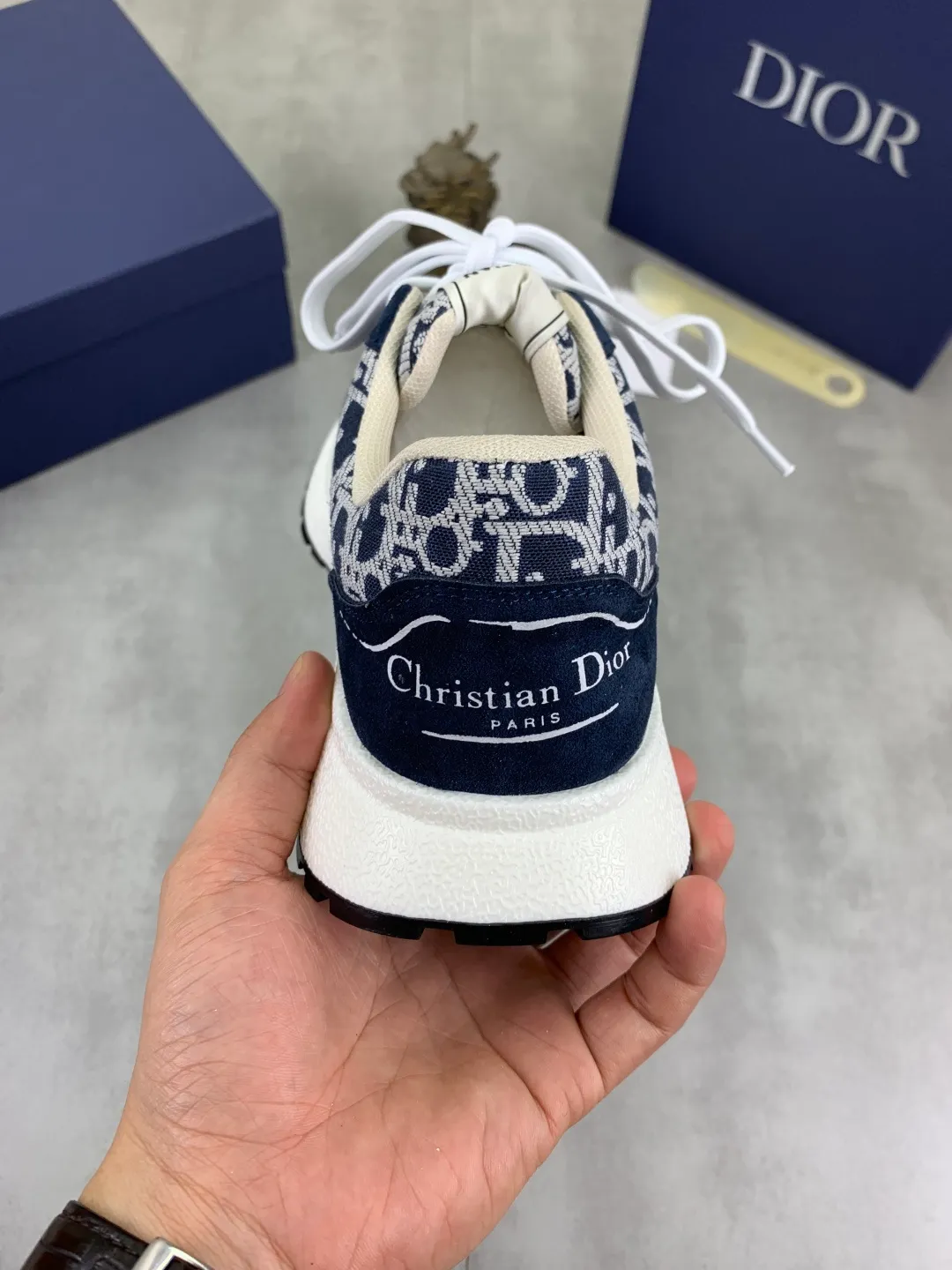 Men's Men's Shoes💰P440💰[New Style]🆘[Dior] 2025 Dior Original Lace-up Low-top Men's Shoes Classic casual shoes 🔥This model is the official classic model, with high quality and made by famous original designers. It is made of high-quality cowhide with original materials➕comfortable and breathable mesh lining➕pigskin insole. The perfect last shape and generous and fashionable design have attracted many consumers and are suitable for drivers to drive🚗. What you want is the best quality in the market. Color: seven colors. Code number: 38--44 (45 46 customized)